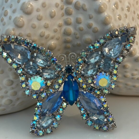 WEISS RHINESTONE BUTTERFLY BROOCH - Picture 4 of 8